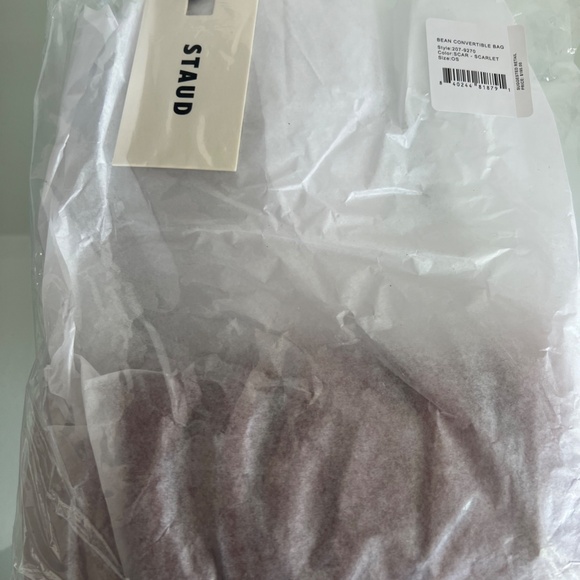 STAUD Bean Convertible Ruched Scarlet Leather Shoulder Bag - Picture 16 of 16